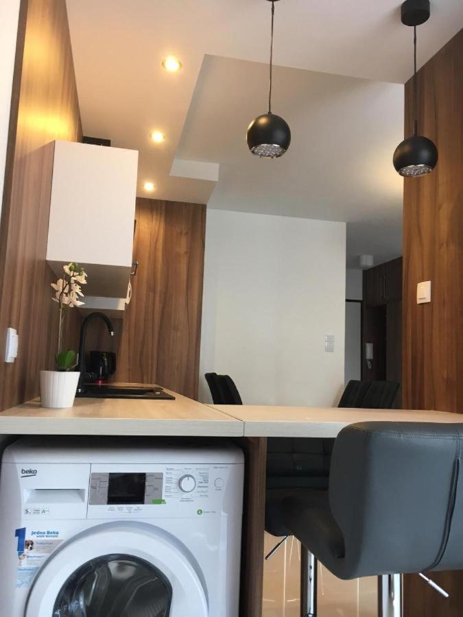 Apartments Deluxe Center Nowy Swiat เบียวิสตอก ภายนอก รูปภาพ