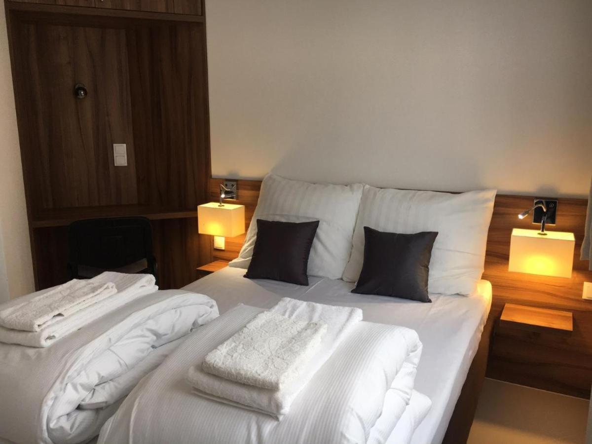 Apartments Deluxe Center Nowy Swiat เบียวิสตอก ภายนอก รูปภาพ